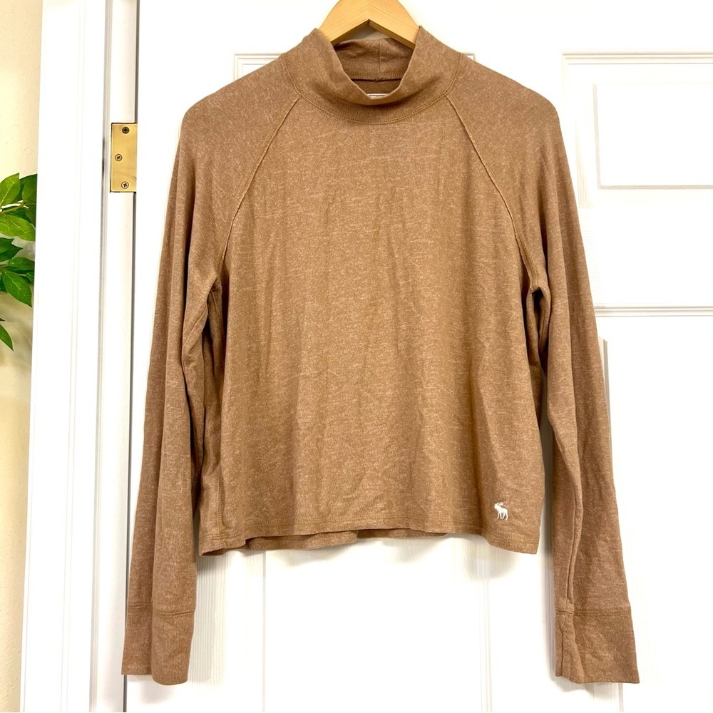 ABERCROMBIE & FITCH soft brown turtleneck slouchy lightweight sweaters women’s M